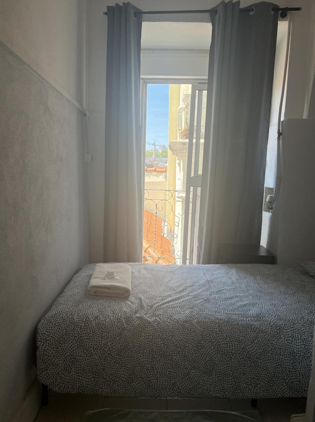 Cosy Mouraria Rooms Lisbon Exterior photo